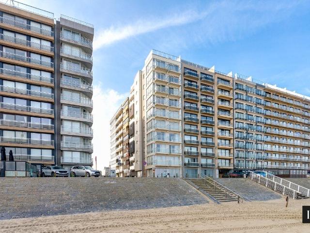 Appartement met 1 slaapkamer, zijdelings zicht naar zee e.