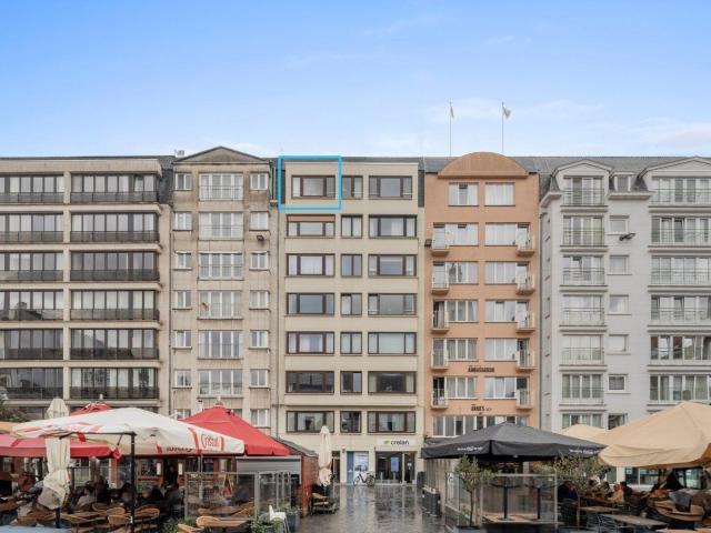 Appartement met 2 slaapkamers te koop in hartje Oostende –