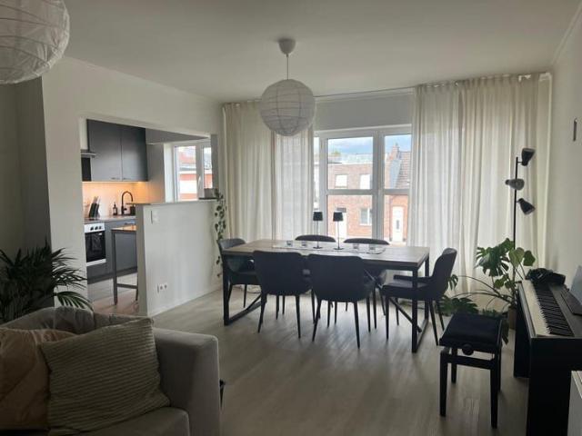 Appartement met 2 slaapkamers, zuid terras en garage