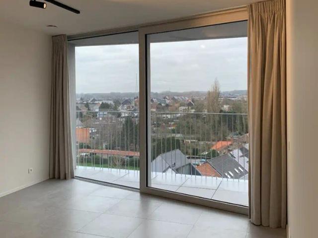 Appartement met 2 slaapkamers en terras