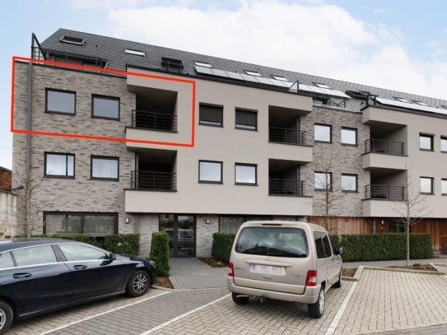 Appartement met 2 slaapkamers en terras in Lokeren