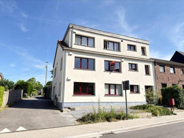 Appartement met 2 slaapkamers en autostaanplaats