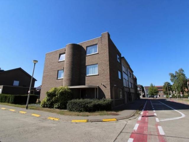 Appartement met 2 slaapkamers en balkon te Opwijk