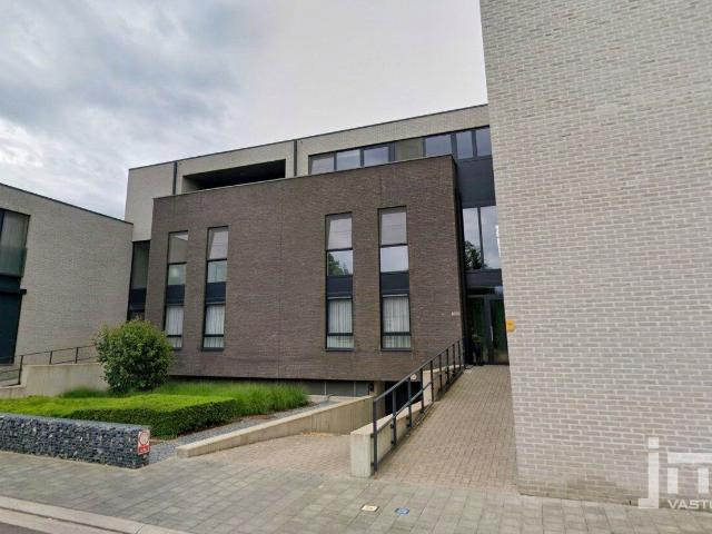 Appartement met 2 slaapkamers en ondergrondse parkeerplaats