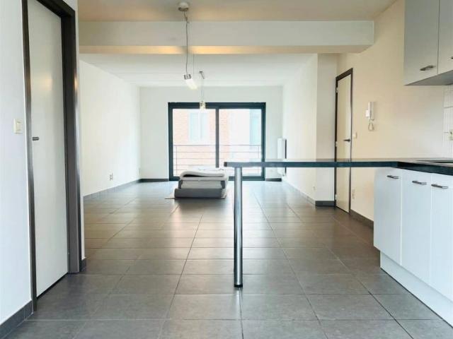 appartement met 2 slaapkamers & ruim terras