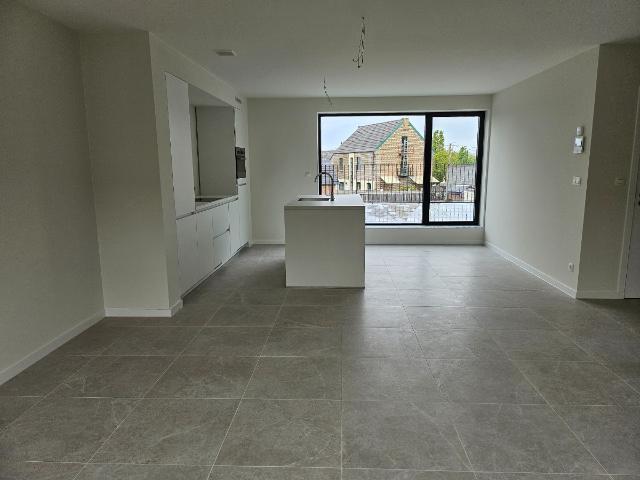 appartement met 2 slpk, ruim terras en staanplaats in alken