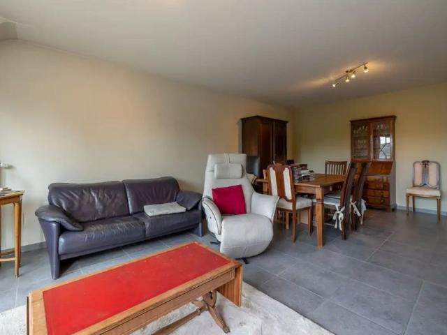 Appartement met 2 slpk terras en ondergrondse autostaanplaats