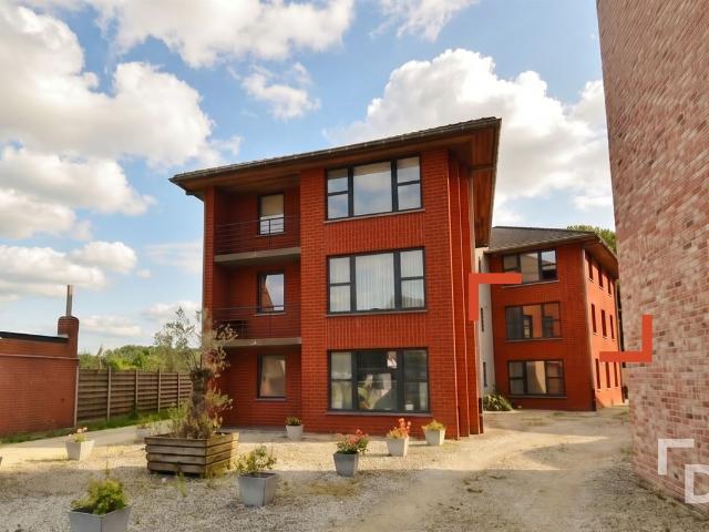 Appartement met garage