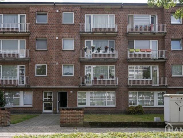 Appartement met garagebox