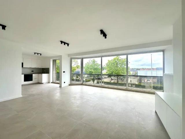 Appartement met drie slaapkamers op topligging