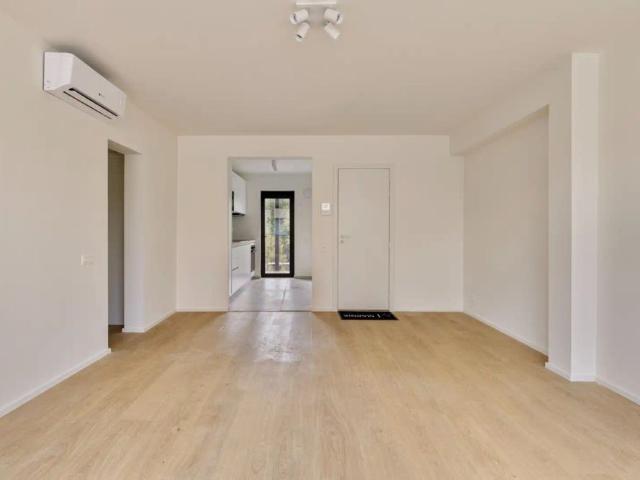 Appartement met staanplaats, berging en ruim terras in Leefdaal EPC 4 kWh/m² Bewoonbare oppervlakte 79m²