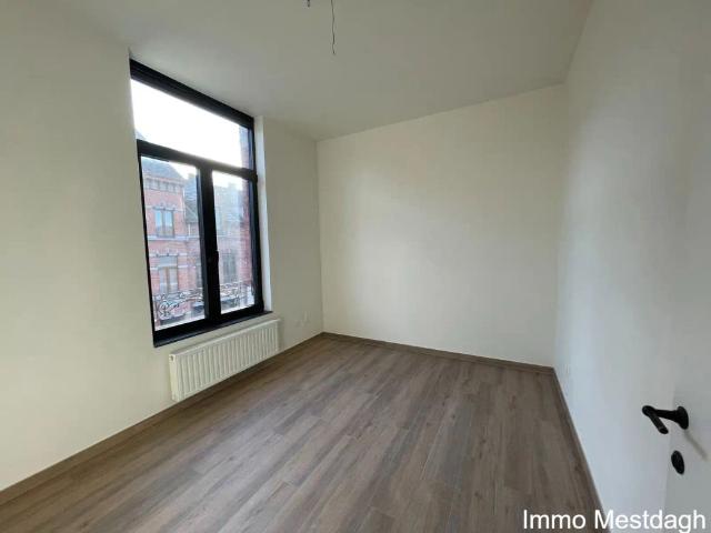 Appartement met terras en autostaanplaats in centrum Diest