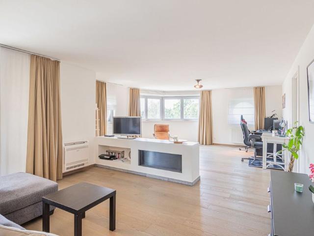 Appartement met terras en garage te huur in Willebroek