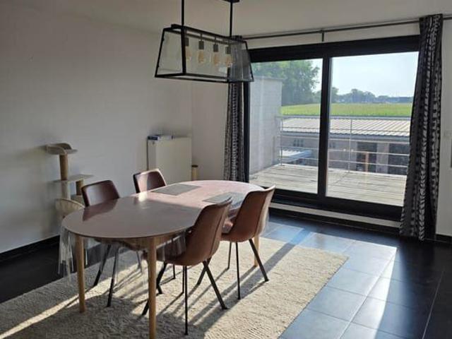Appartement met terras en garage in Baasrode