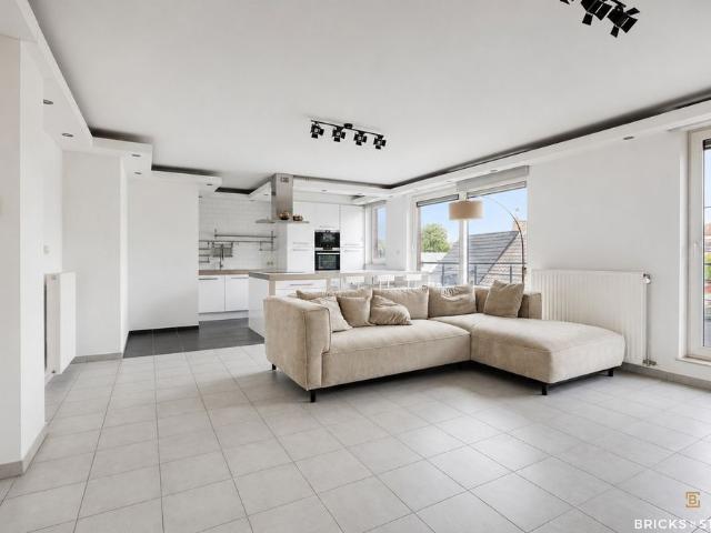 Appartement met terras in Merksem