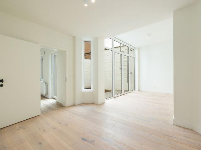 APPARTEMENT MET TUIN