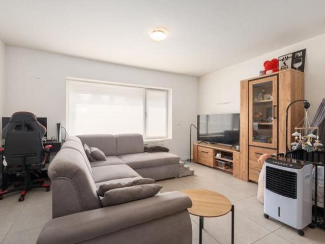 Appartement met tuin en garage te huur in Zwijndrecht