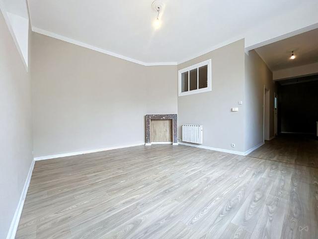 Appartement met twee slaapkamers in Molenbeek Saint Jean