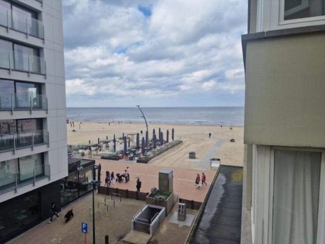 Appartement met twee slaapkamers op de zevende verdieping.