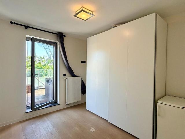 Appartement met zuidgericht terras te huur in het centrum van Destelbergen!
