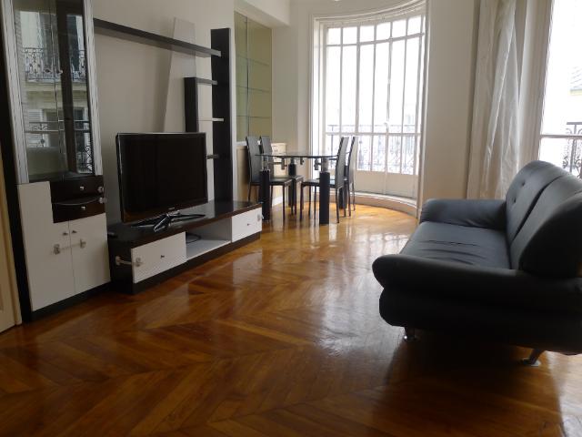 appartement meublé 3 chambres, 80m² paris 17ème 3 300€ cc