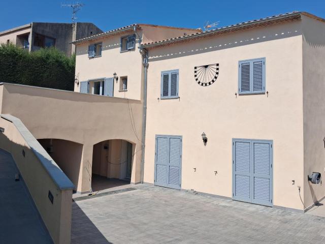 Appartement meublé 3 pièces 108 m²
