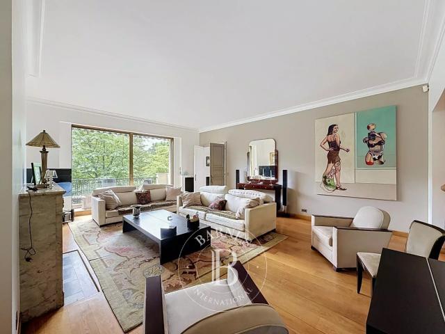 Appartement meublé 3 pièces 114 m²