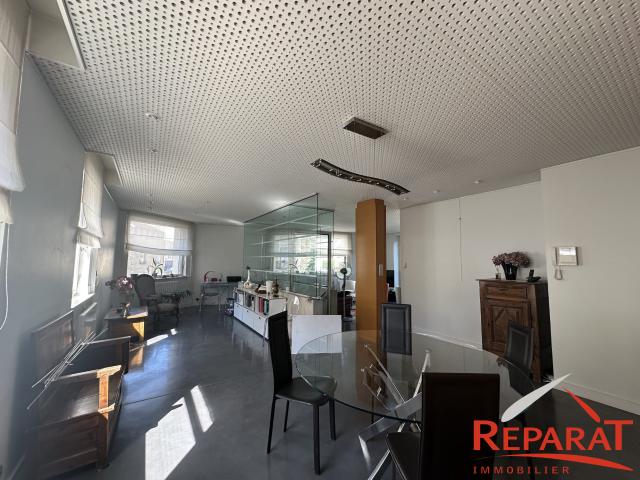 Appartement meublé 3 pièces 126 m²