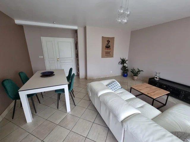 APPARTEMENT MEUBLE 3 PIECES