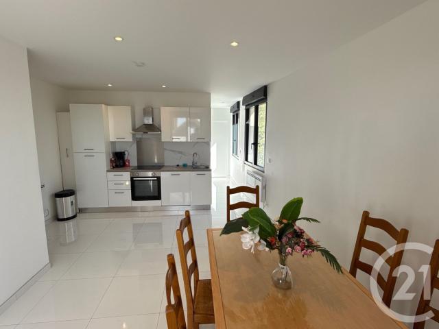 Appartement meublé 3 pièces 64 m²