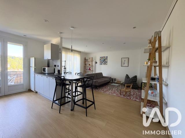 Appartement meublé 3 pièces 65 m²