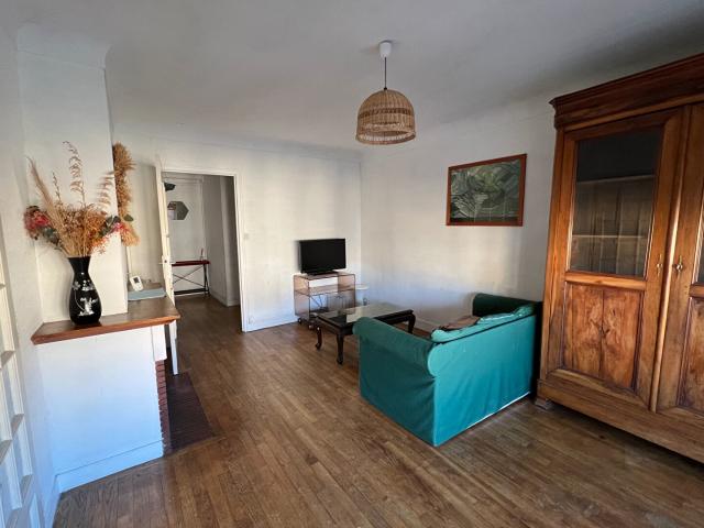 Appartement meublé 3 pièces 65 m²