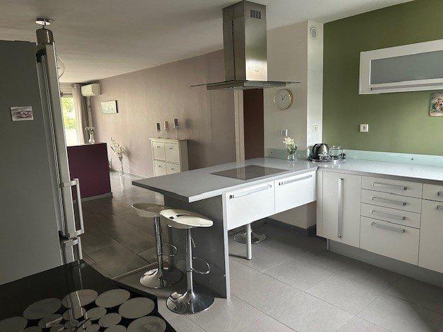 Appartement meublé 3 pièces 69 m²
