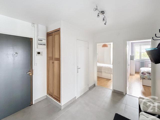 Appartement meublé 3 pièces 73 m²