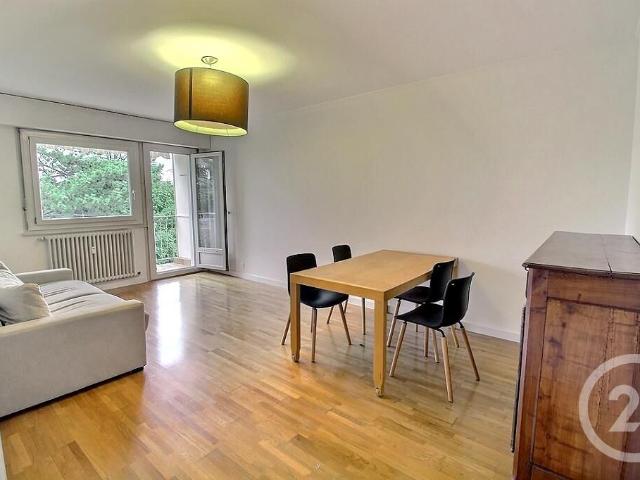 Appartement meublé 3 pièces 77 m²