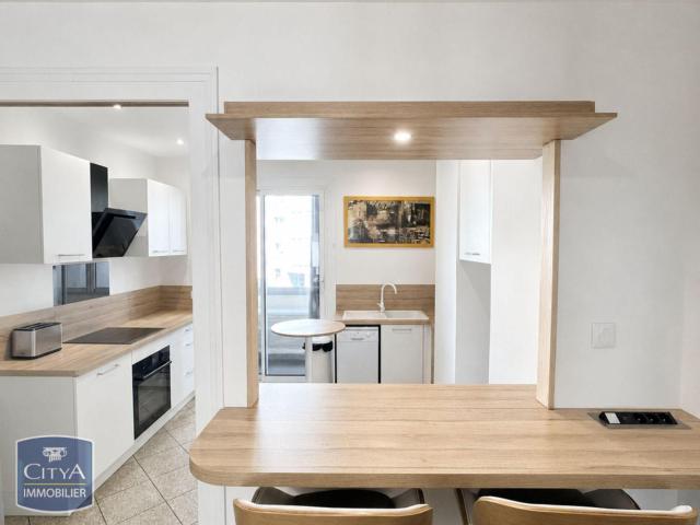 Appartement meublé 3 pièces 77 m²