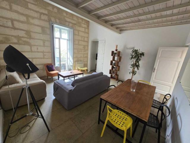 Appartement meublé 3 pièces 77 m²