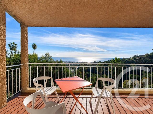 Appartement meublé 3 pièces 82 m²