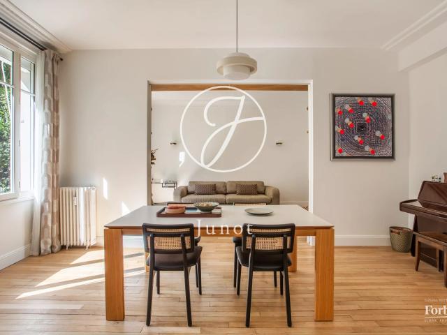 Appartement meublé 3 pièces 84 m²
