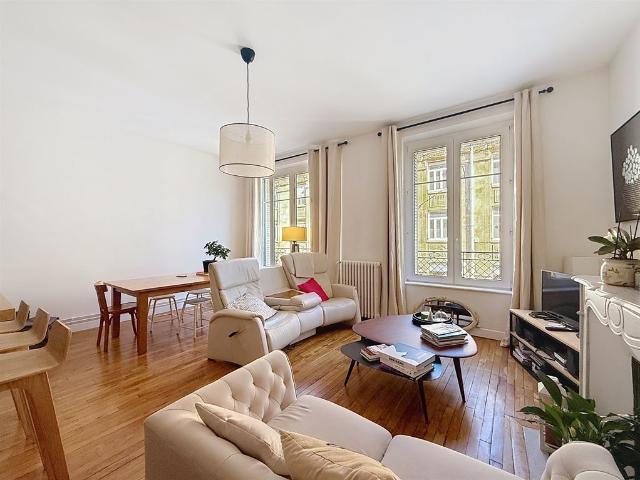 Appartement meublé 3 pièces 90 m²