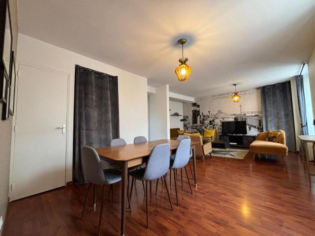 APPARTEMENT MEUBLÉ 3 PIÈCES CHERBOURG DISPONIBLE DÉBUT OCTOBRE