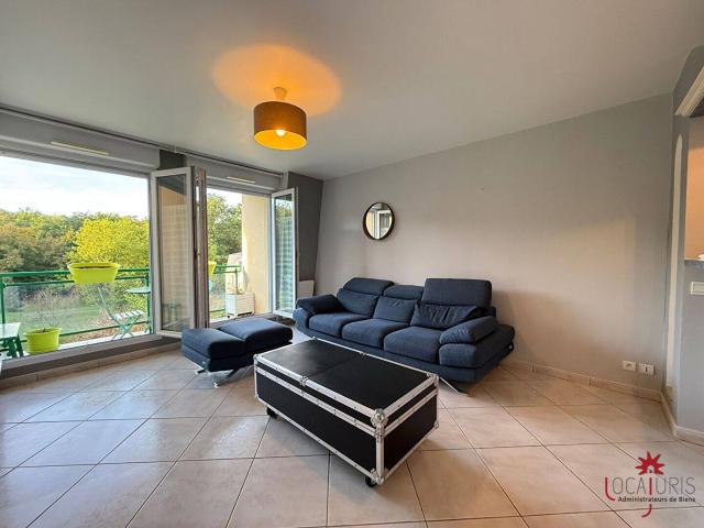 Appartement meublé 3 pièces avec terrasses COYE LA FORET 605