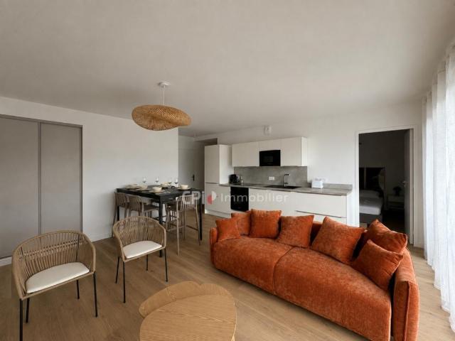 Appartement meublé 109 m²