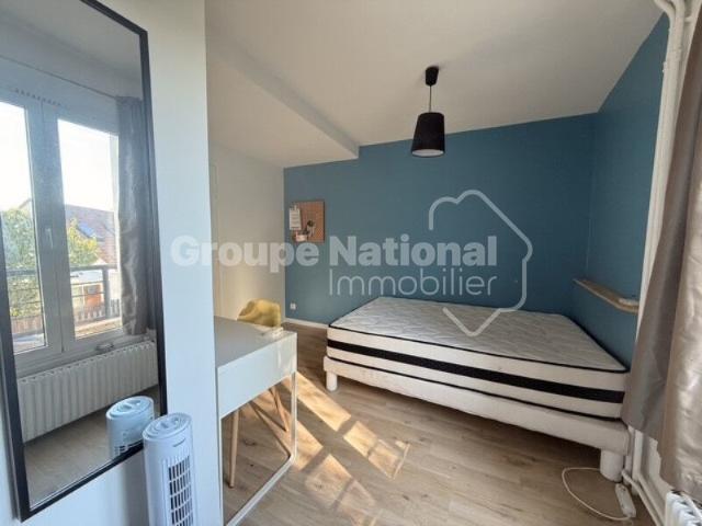 Appartement meublé 10 pièces 100 m²