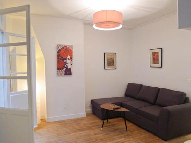 appartement meublé 1 chambre, 30m² paris 10ème 1250€ cc