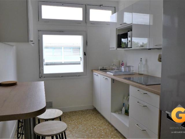 Appartement meublé 1 pièce 76 m²
