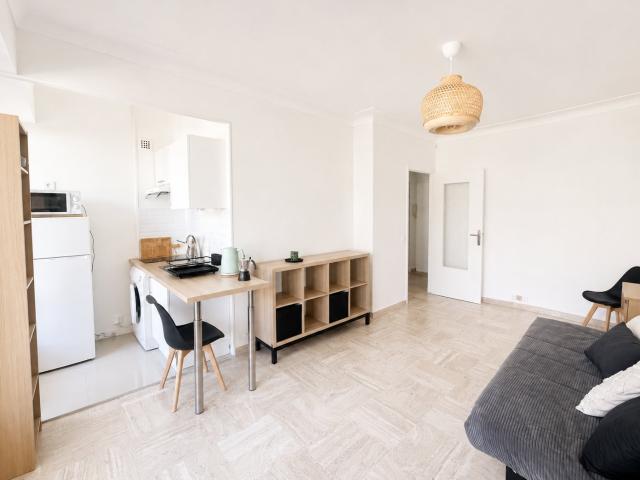 Appartement meublé 1 pièce 27 m²