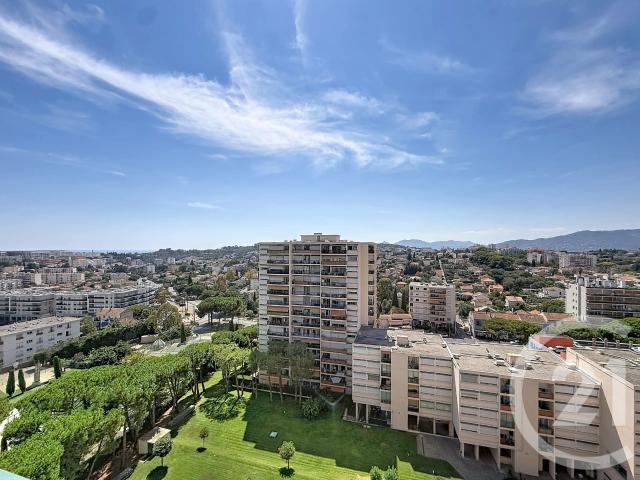 Appartement meublé 1 pièce 37 m²