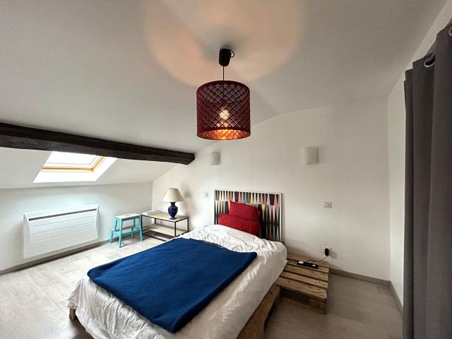 APPARTEMENT MEUBLÉ 2 PIÈCE S 49 M² CENTRE VILLE