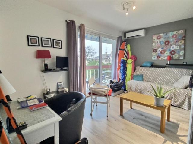 Appartement meublé 2 pièces 3 205 m²
